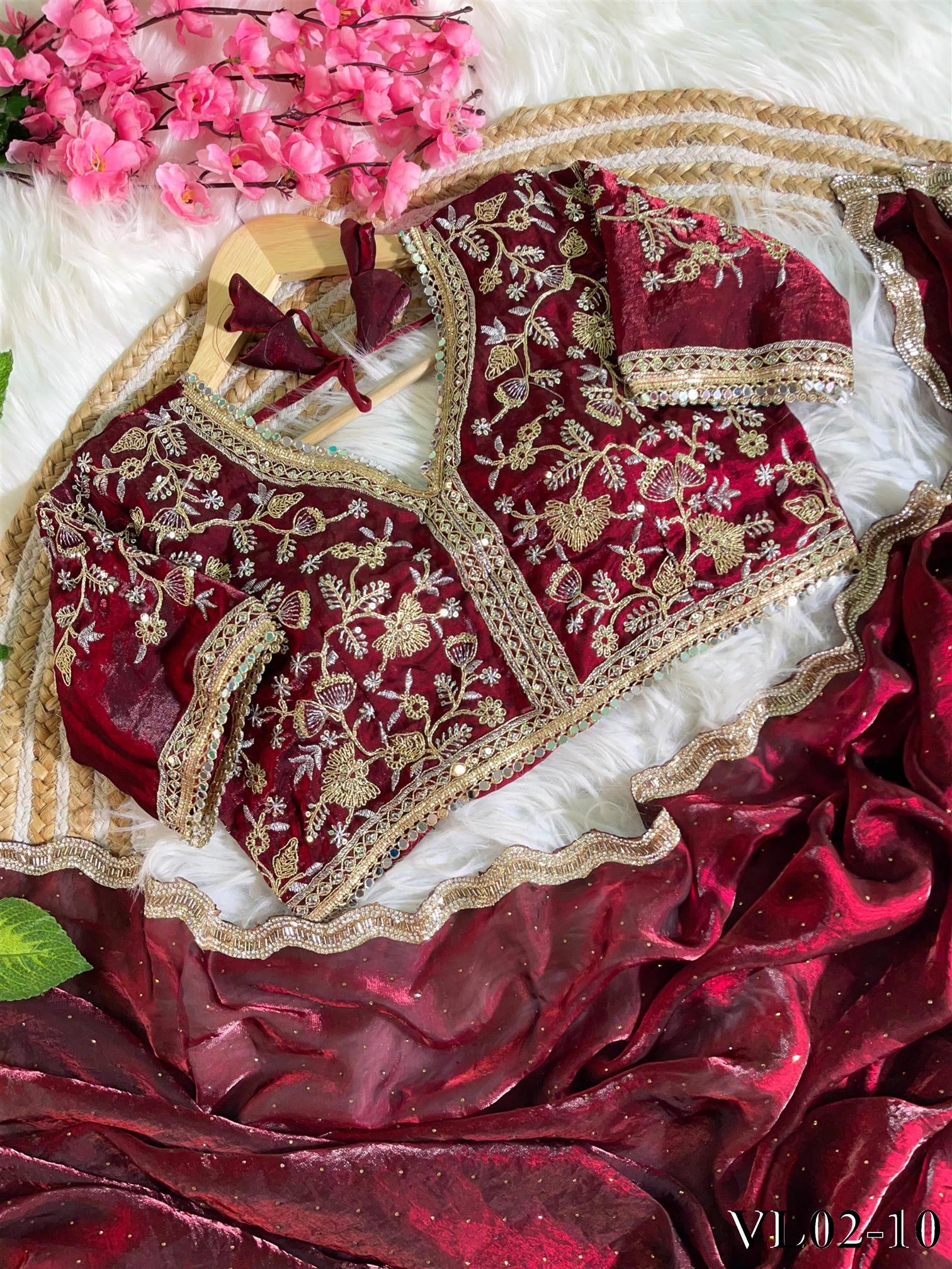 soft fendy sartin silk with Heavy jharkhand border Work the saree