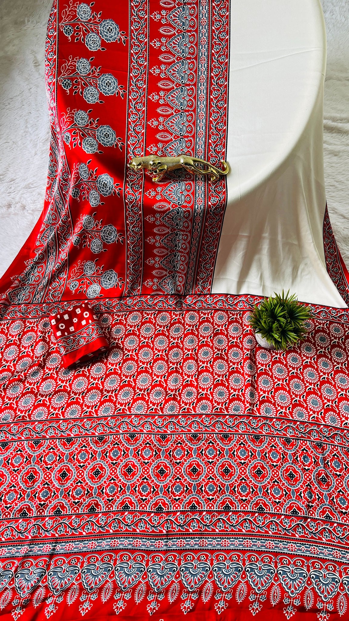 Original Japan Silk saree with Printed Work on all over the saree