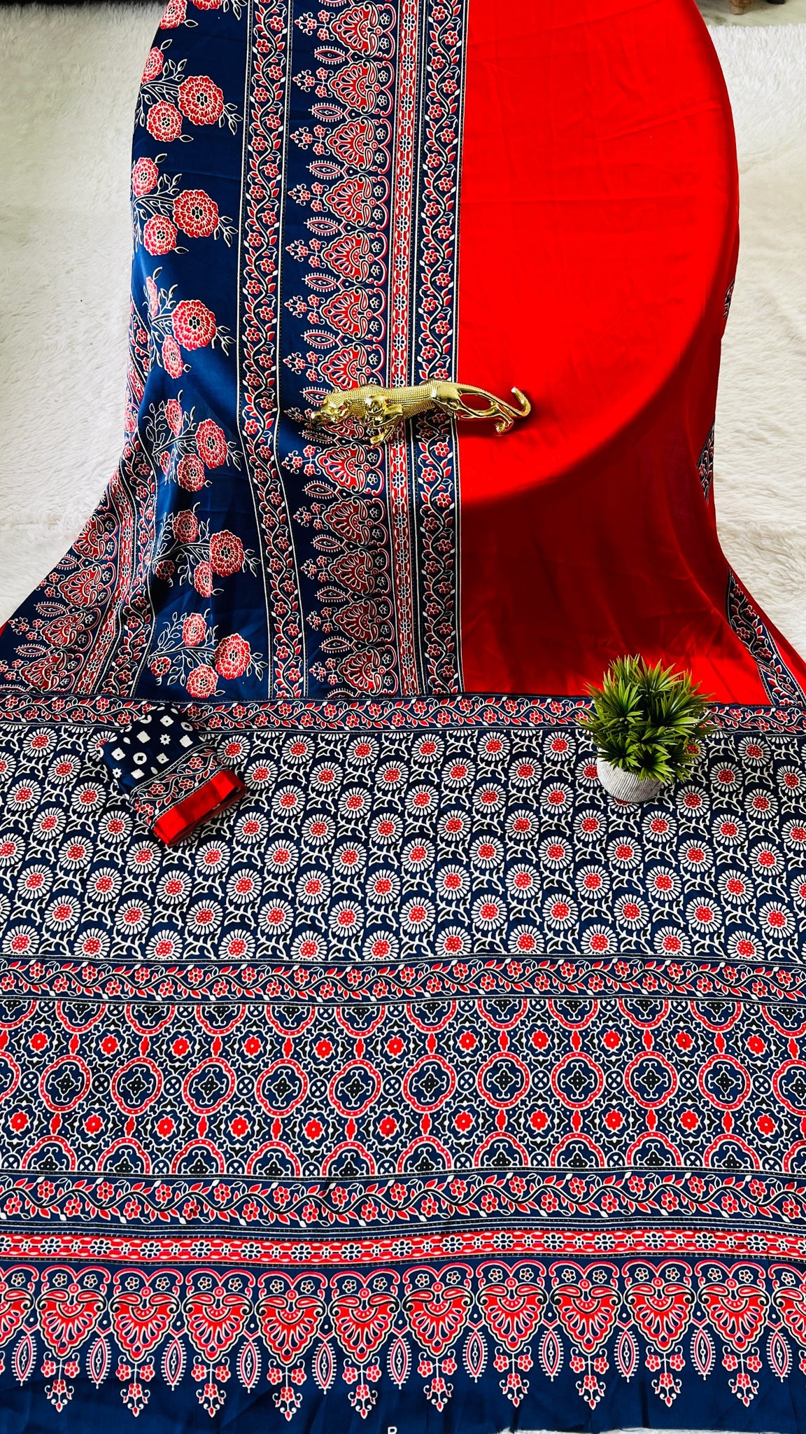 Original Japan Silk saree with Printed Work on all over the saree