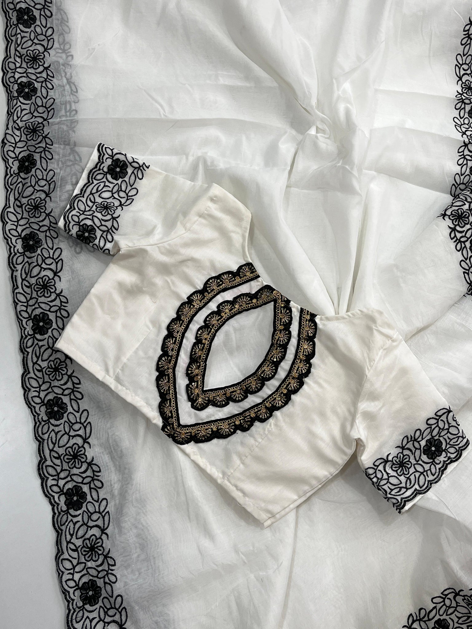 Pure Chanderi Cotton with Embroidary work the saree
