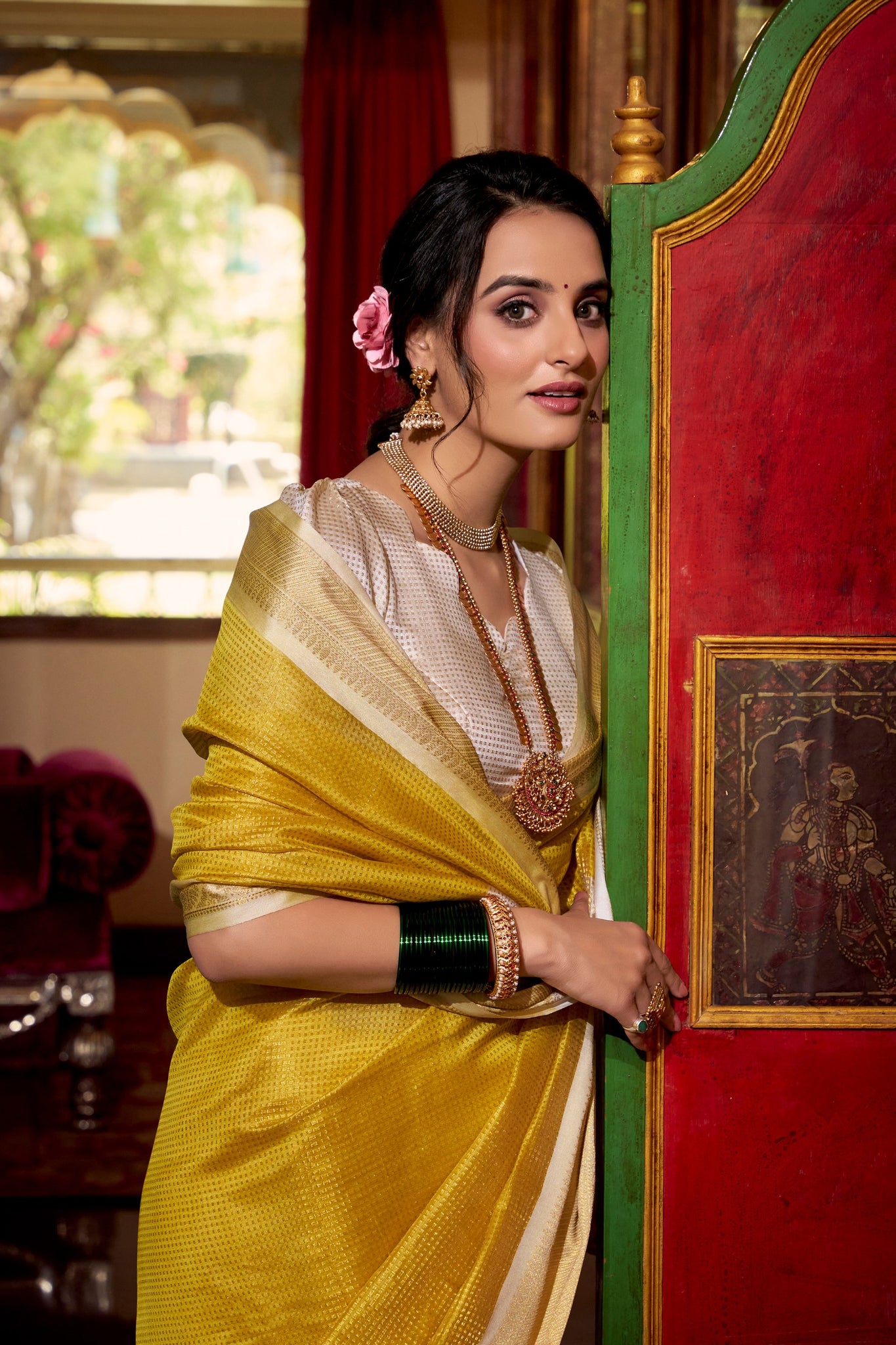 Luxurious Deep Jacquard Chex Saree with Zari Weaving Work